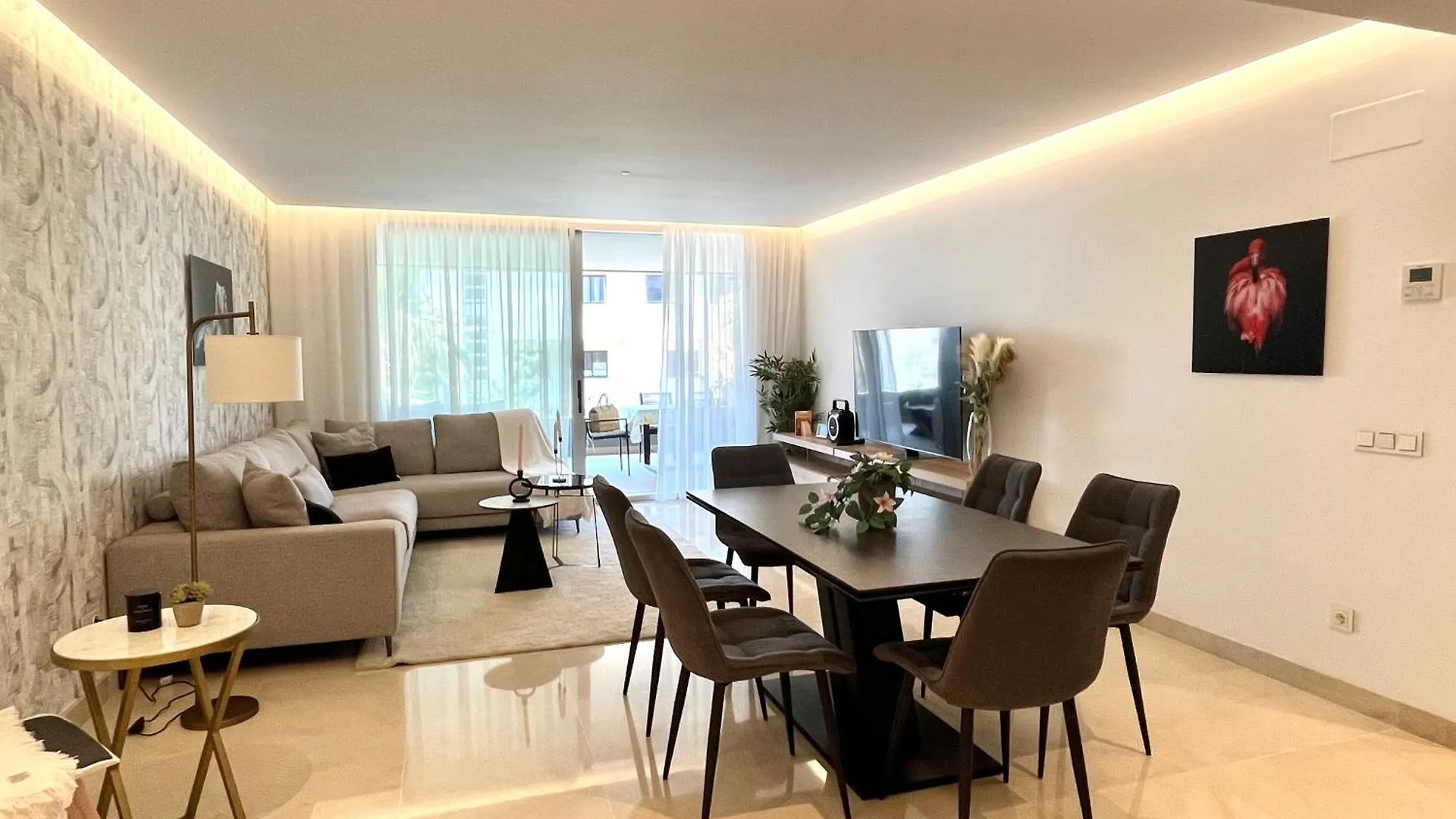 Coastal Living At Royal Banus Apartment Marbella Spain